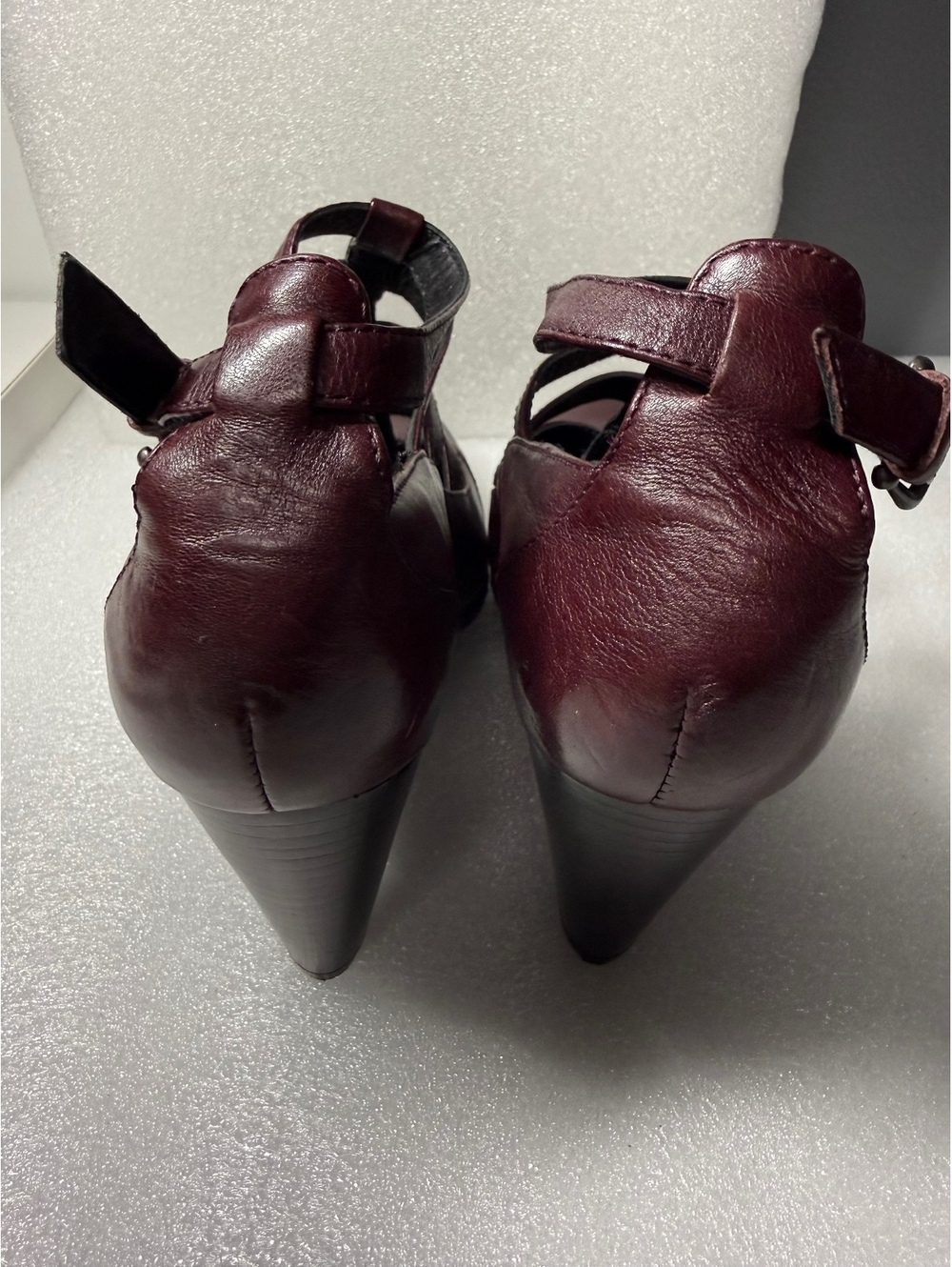 Crown by Børn Burgundy Leather Strappy Heels Pumps Size 9.5 / EU 41 - Picture 6 of 11